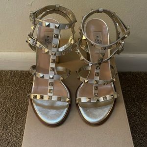 Valentino city sandals